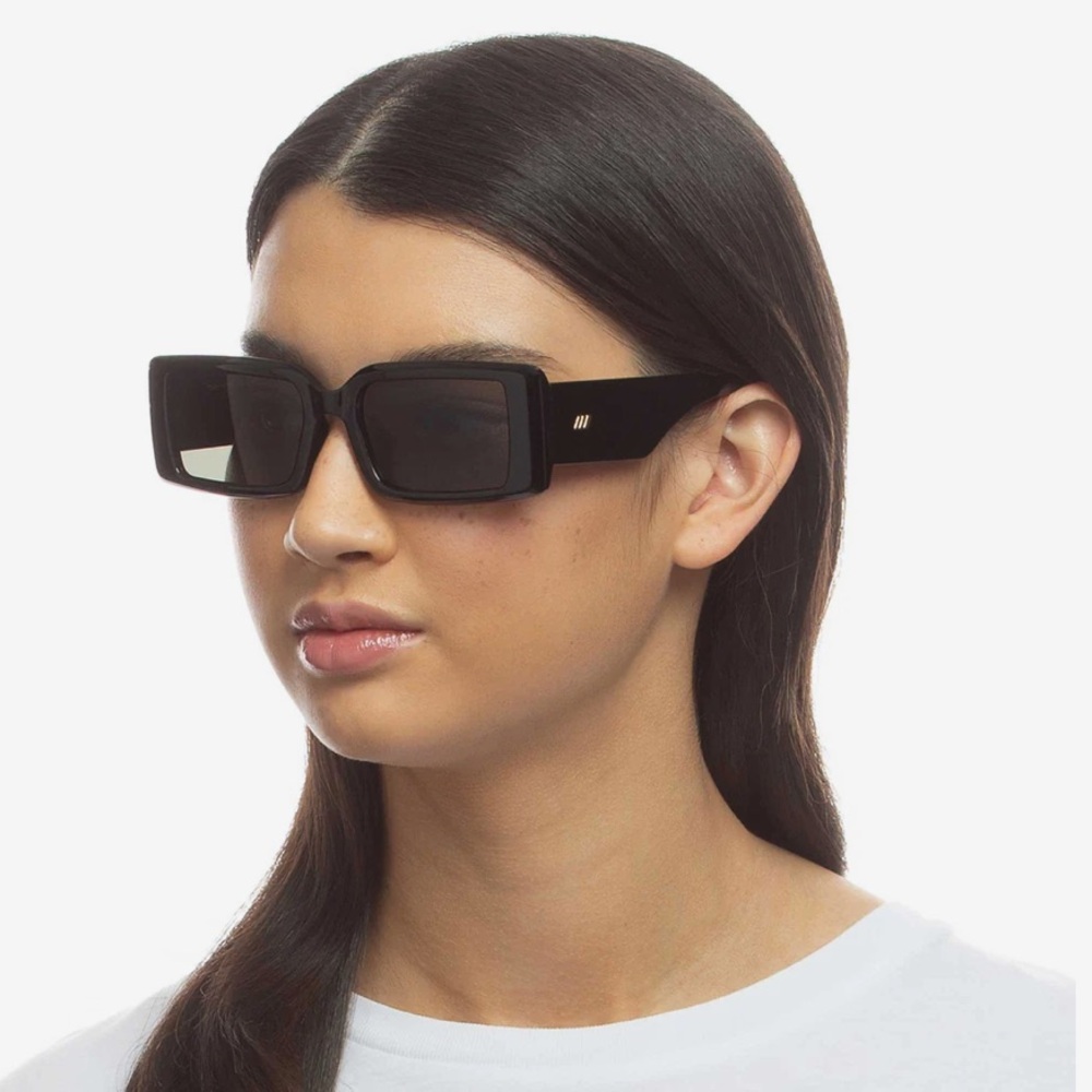 Le Specs Sunglasses in Black
